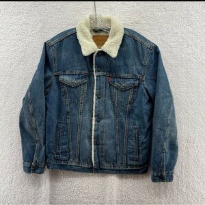 Levi's Classic Blue Denim Jacket with Cream Sherpa Collar